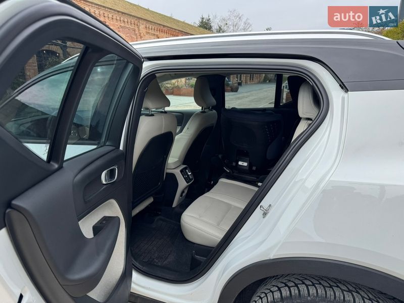 Внедорожник / Кроссовер Volvo XC40 2020 в Львове фото 6 Внедорожник / Кроссовер Volvo XC40 2020 в Львове