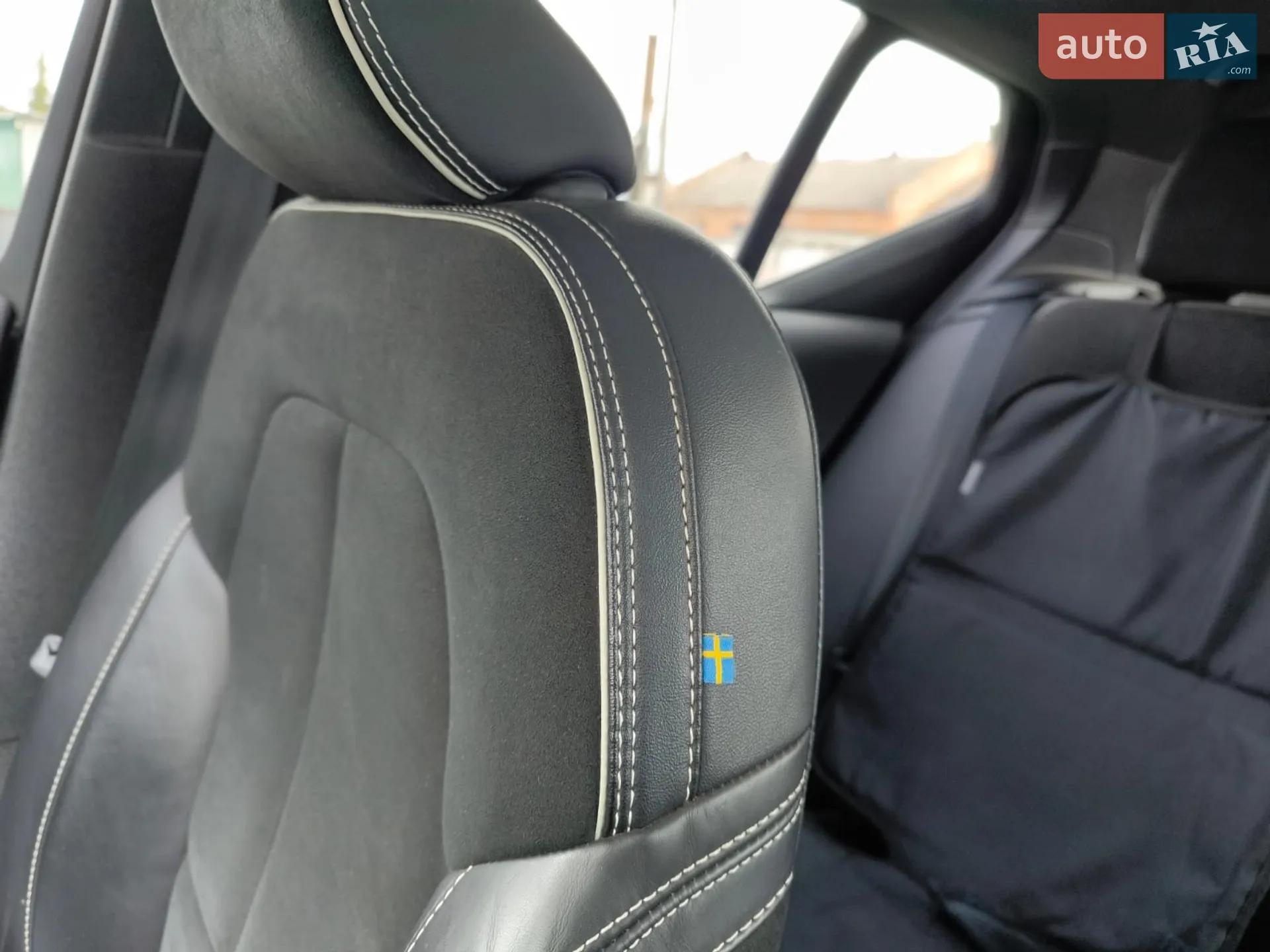 2021 Volvo XC40 - мініатюра 24
