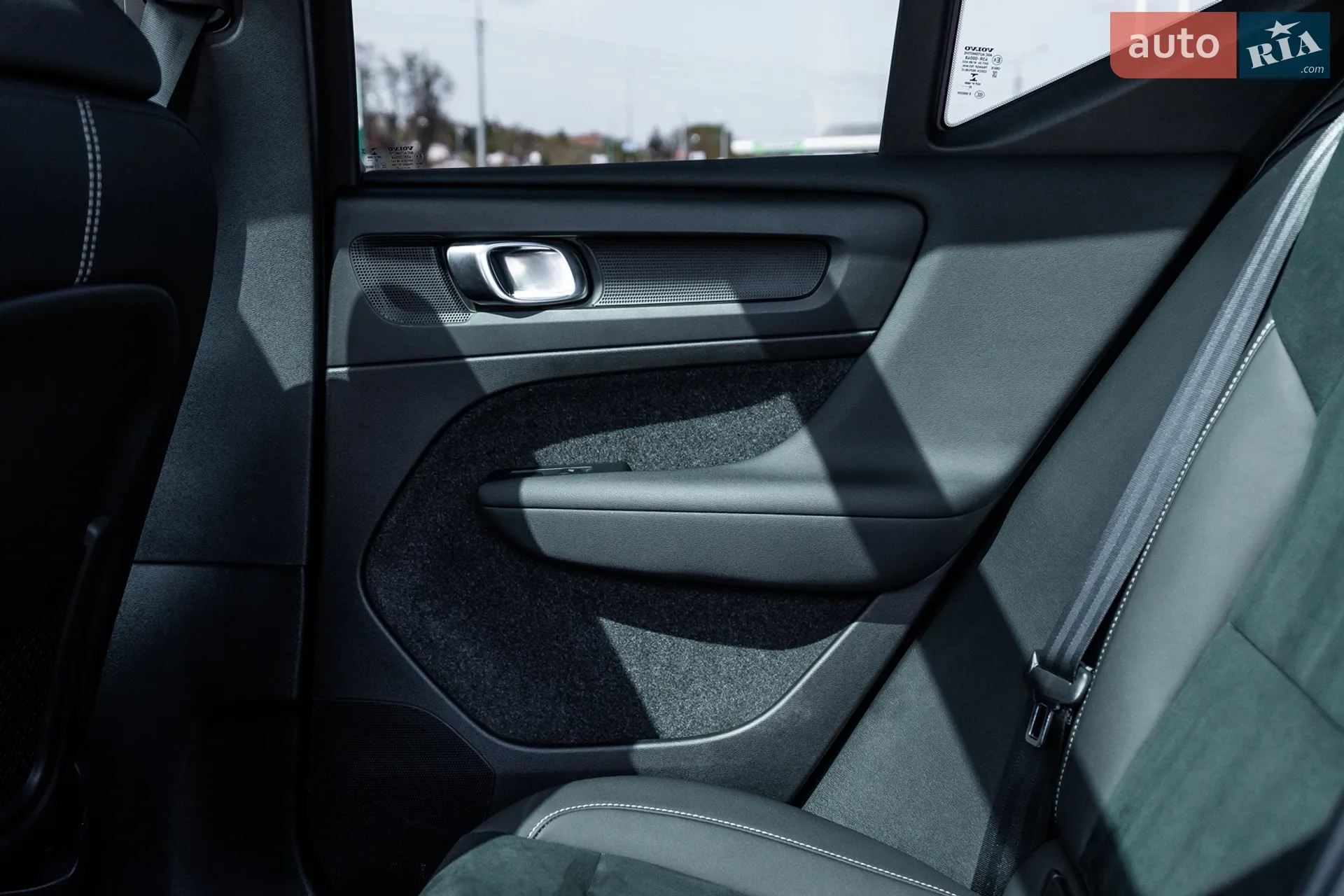 2022 Volvo XC40 - мініатюра 18