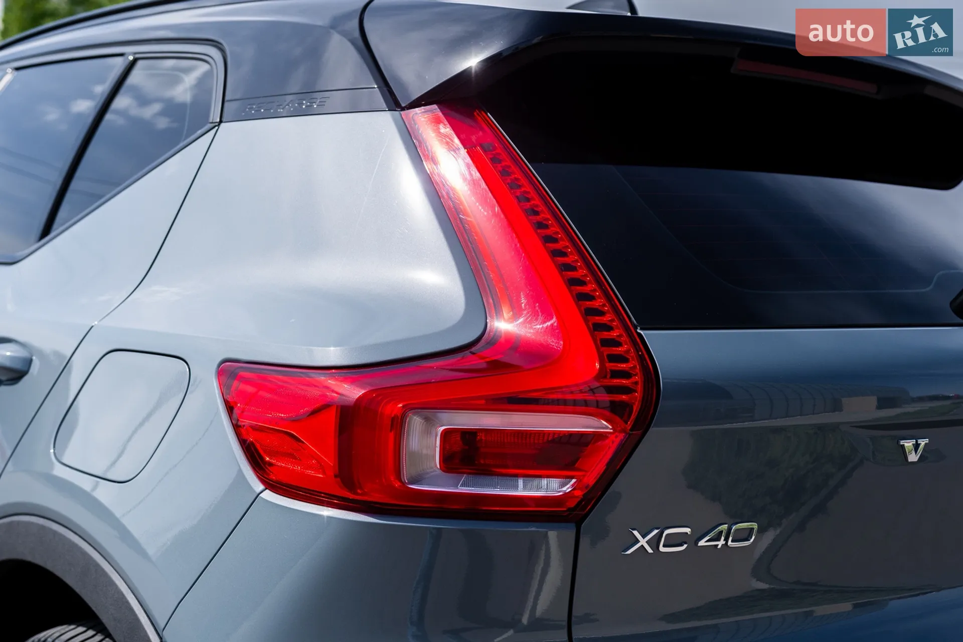 2022 Volvo XC40 - мініатюра 11