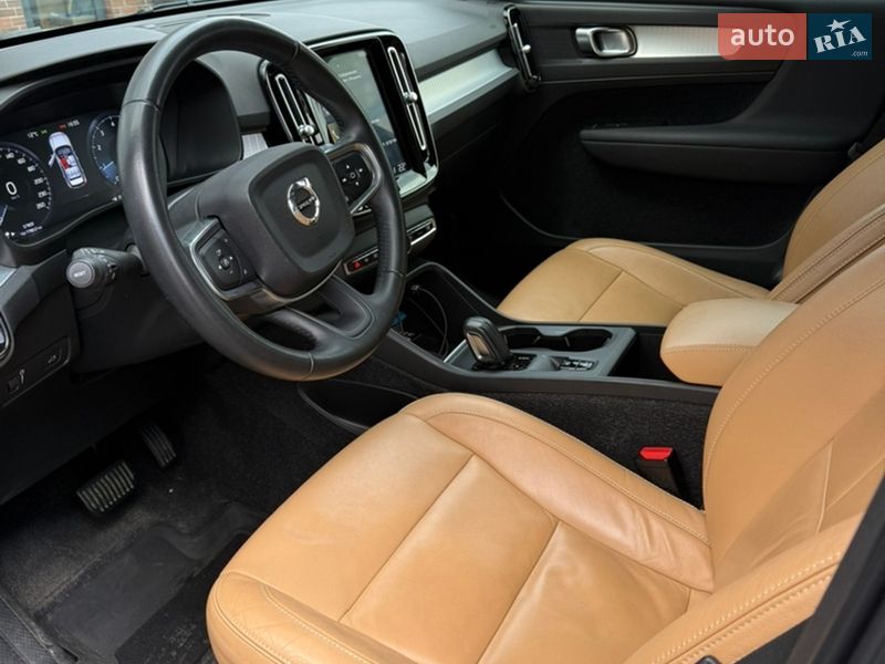 Позашляховик / Кросовер Volvo XC40 2019 в Києві фото 12 Позашляховик / Кросовер Volvo XC40 2019 в Києві