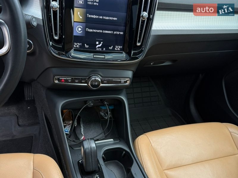 Позашляховик / Кросовер Volvo XC40 2019 в Києві фото 21 Позашляховик / Кросовер Volvo XC40 2019 в Києві