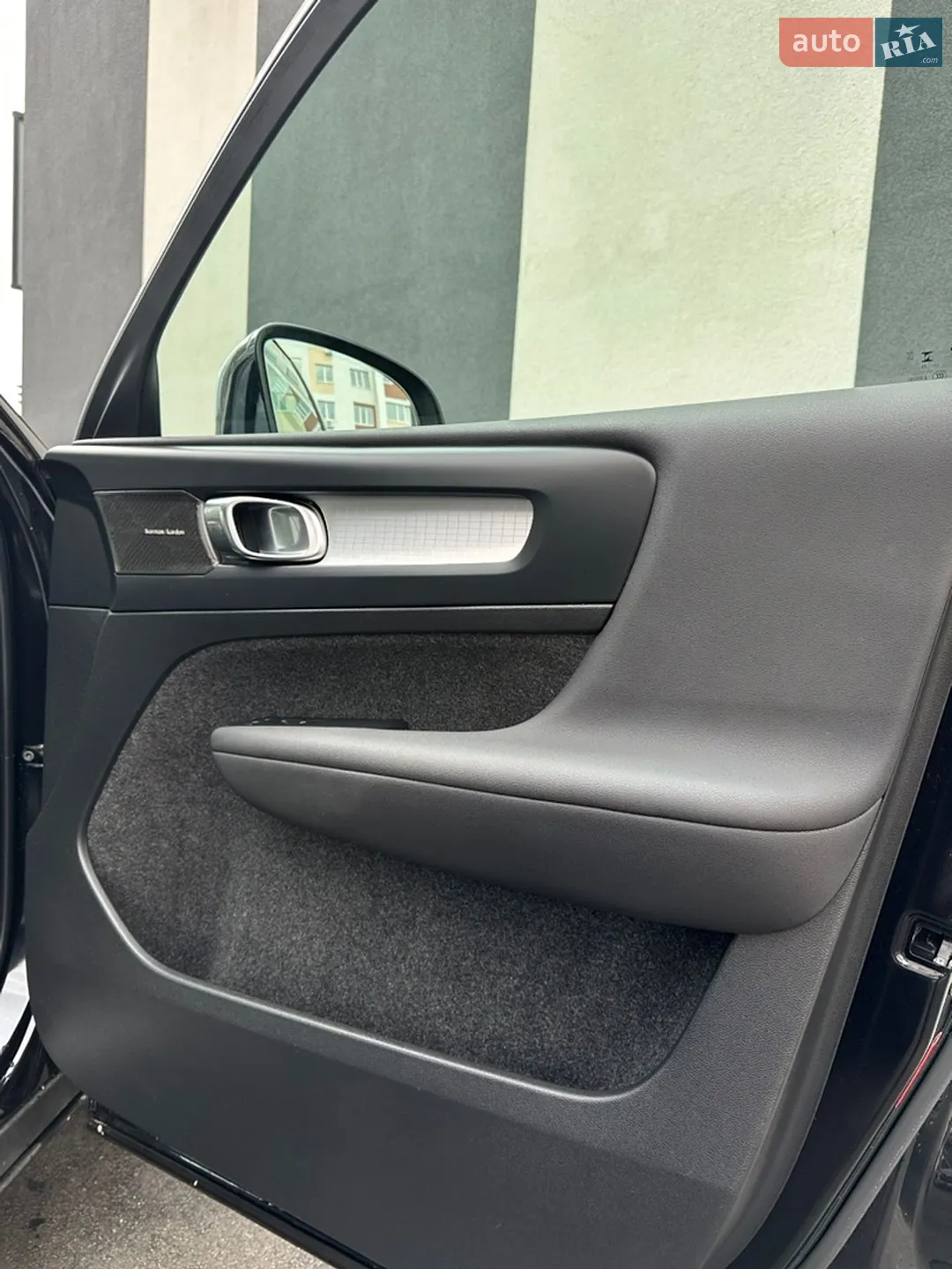 2023 Volvo XC40 - мініатюра 40
