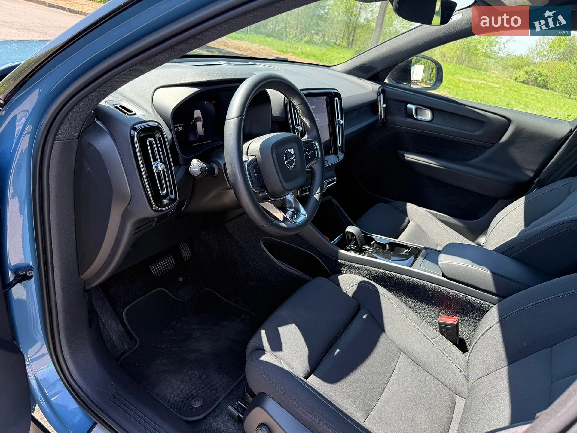 2023 Volvo XC40 - мініатюра 14