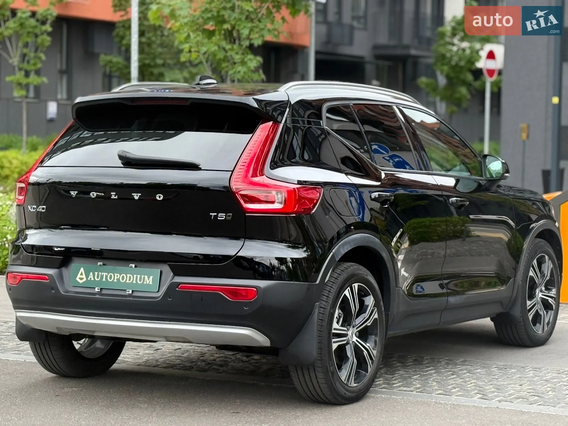 2019 Volvo XC40 - мініатюра 13