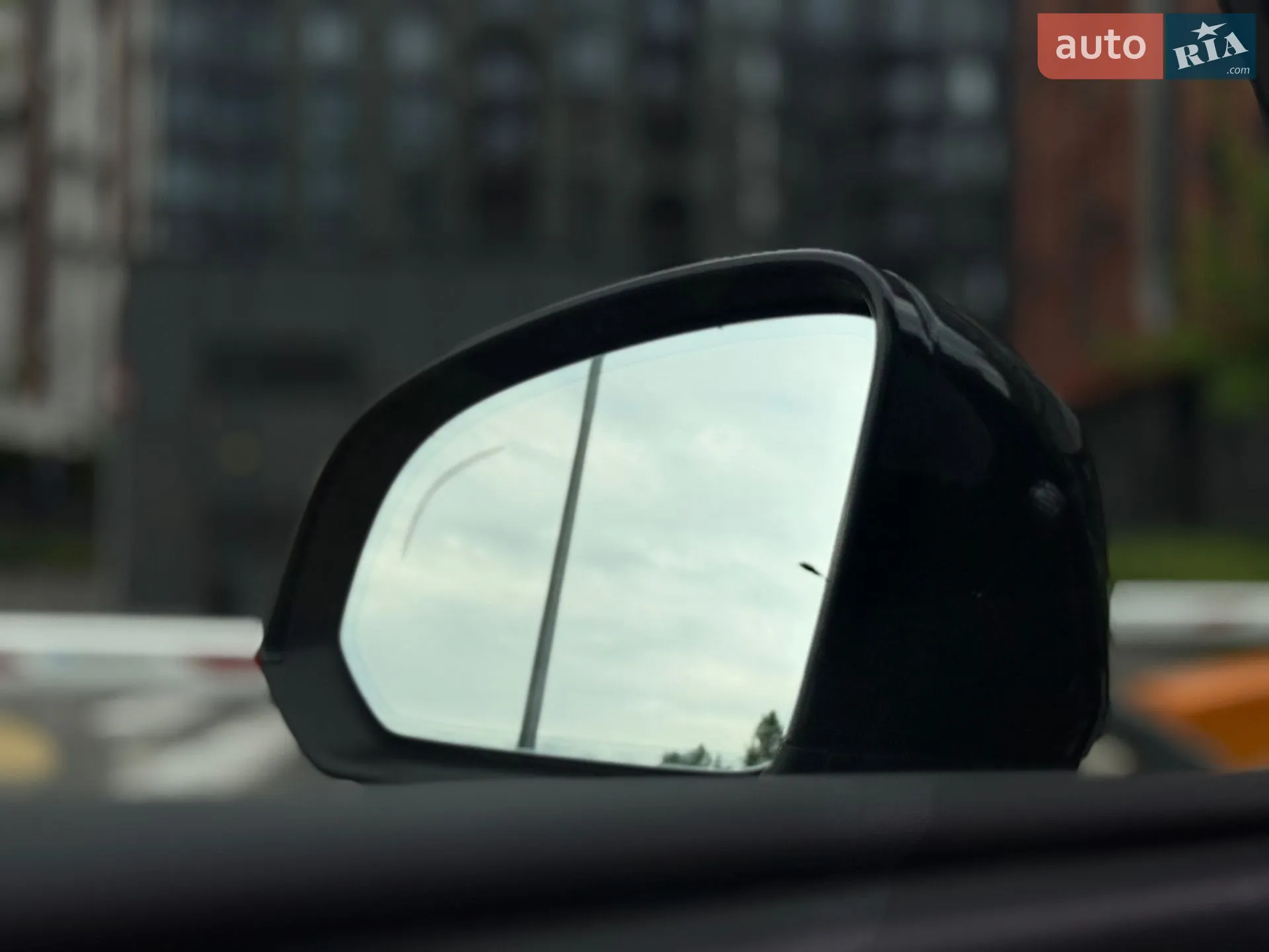2019 Volvo XC40 - мініатюра 16
