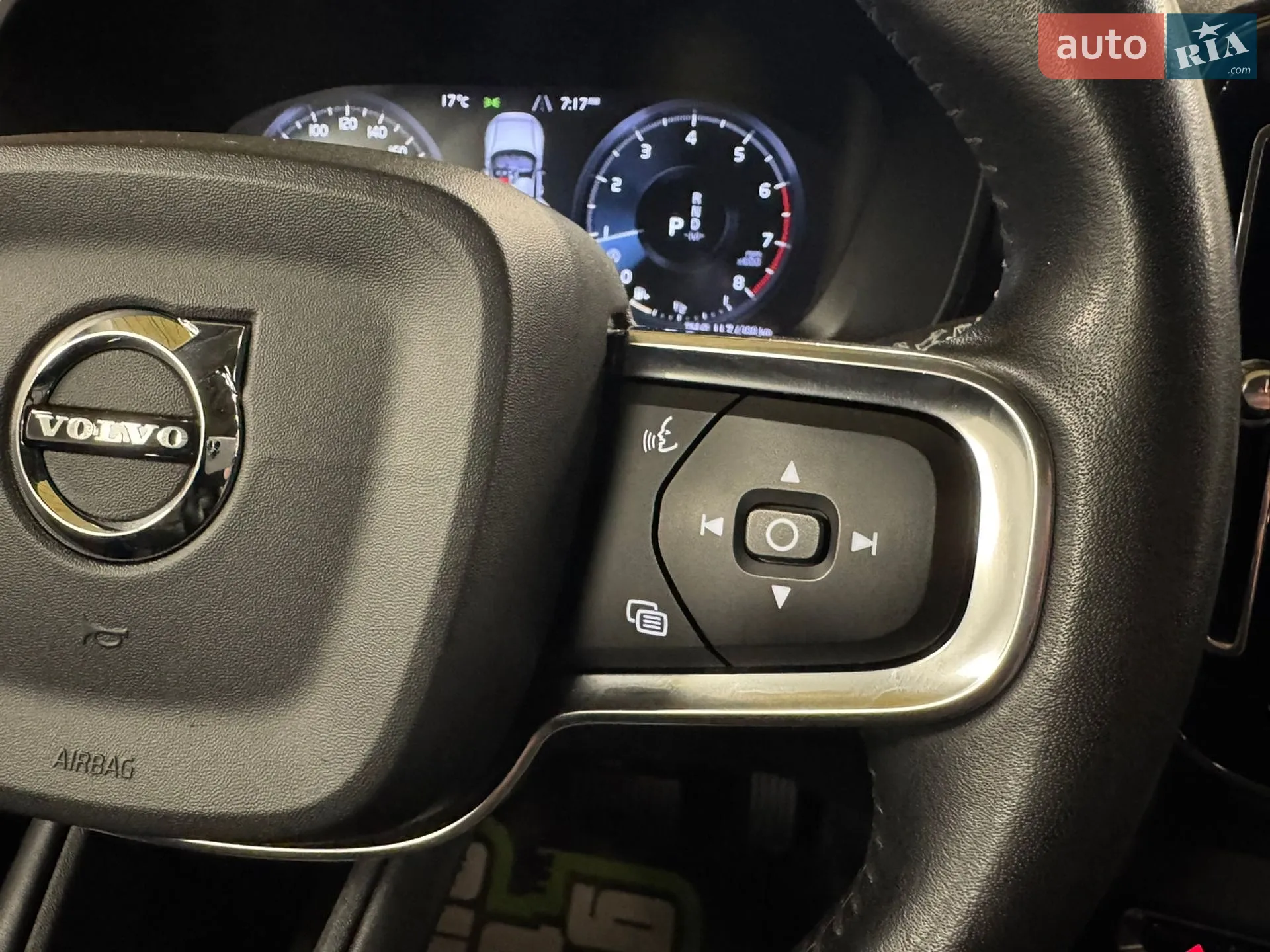 2018 Volvo XC40 - мініатюра 16