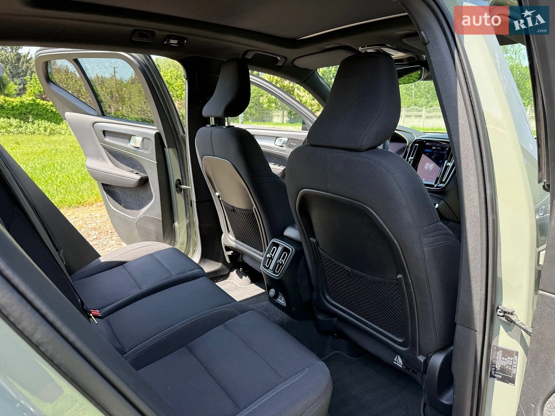 2021 Volvo XC40 - мініатюра 25
