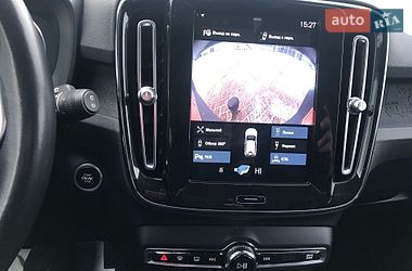 Внедорожник / Кроссовер Volvo XC40 2020 в Ровно