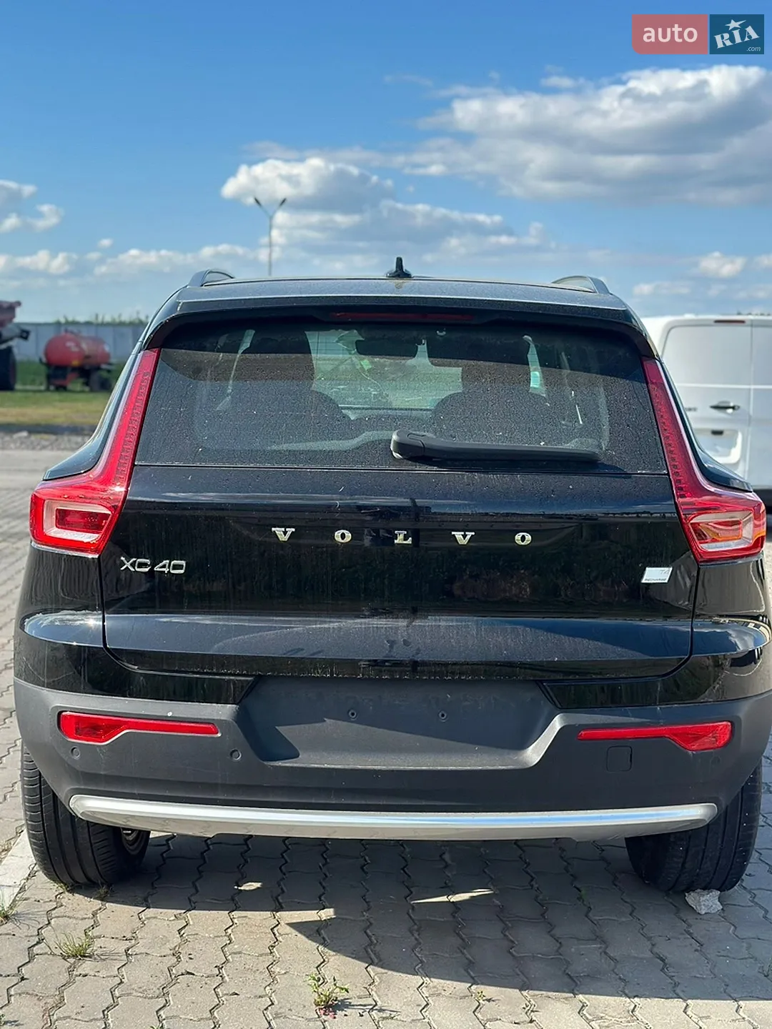 2023 Volvo XC40 - мініатюра 8