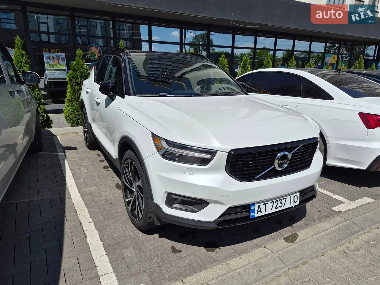 2019 Volvo XC40 - мініатюра 16