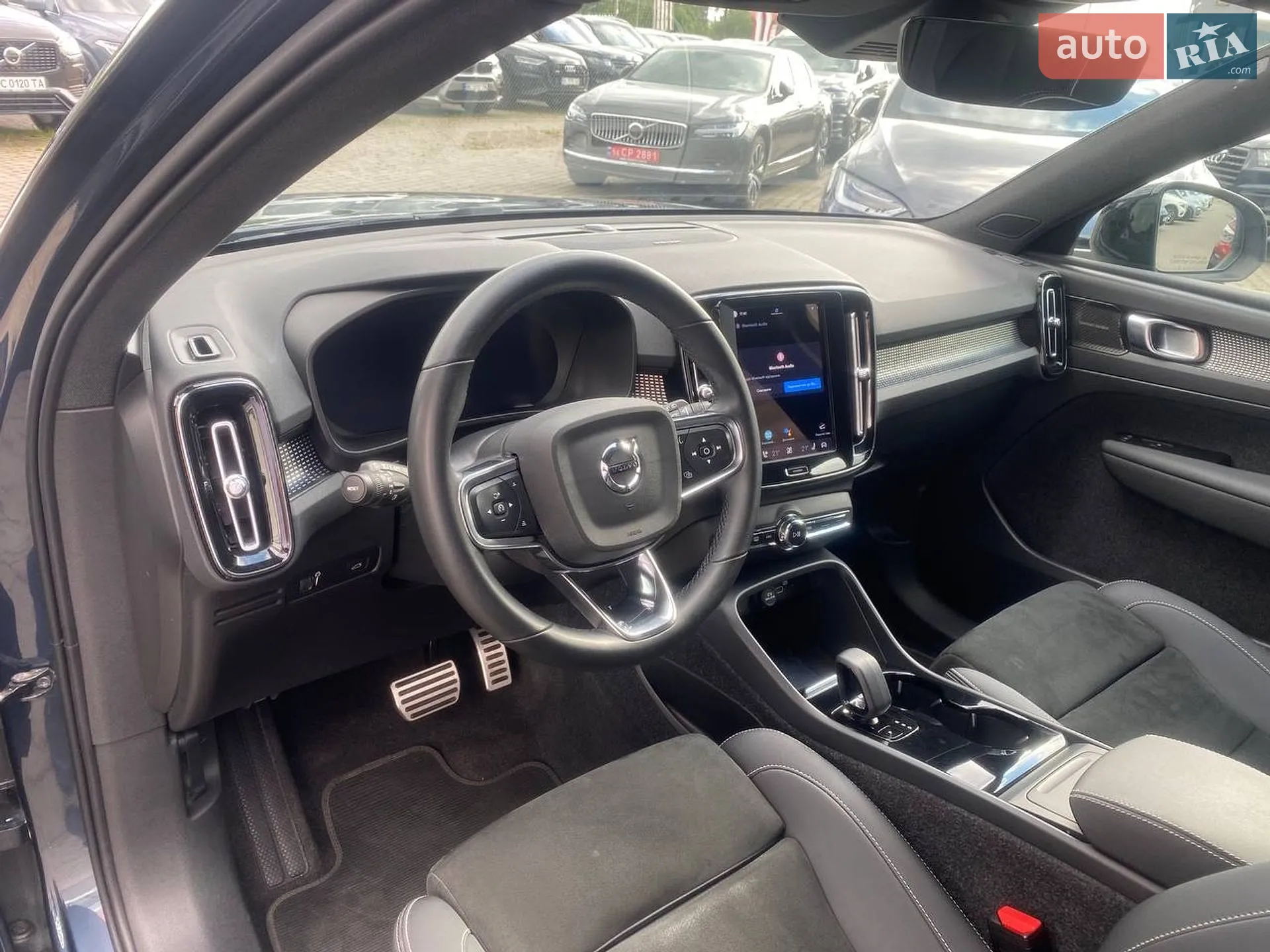 2022 Volvo XC40 - мініатюра 11