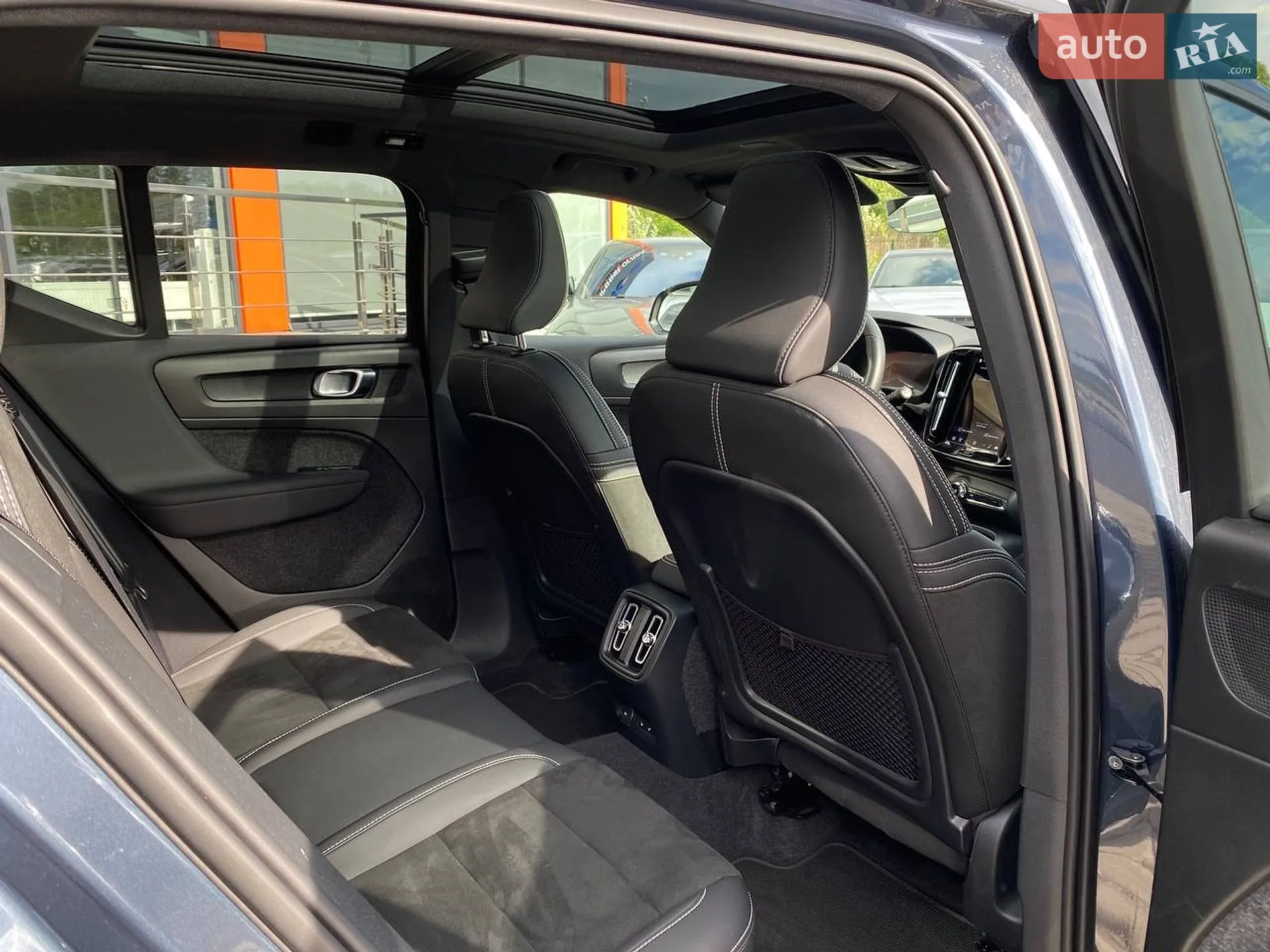 2022 Volvo XC40 - мініатюра 23
