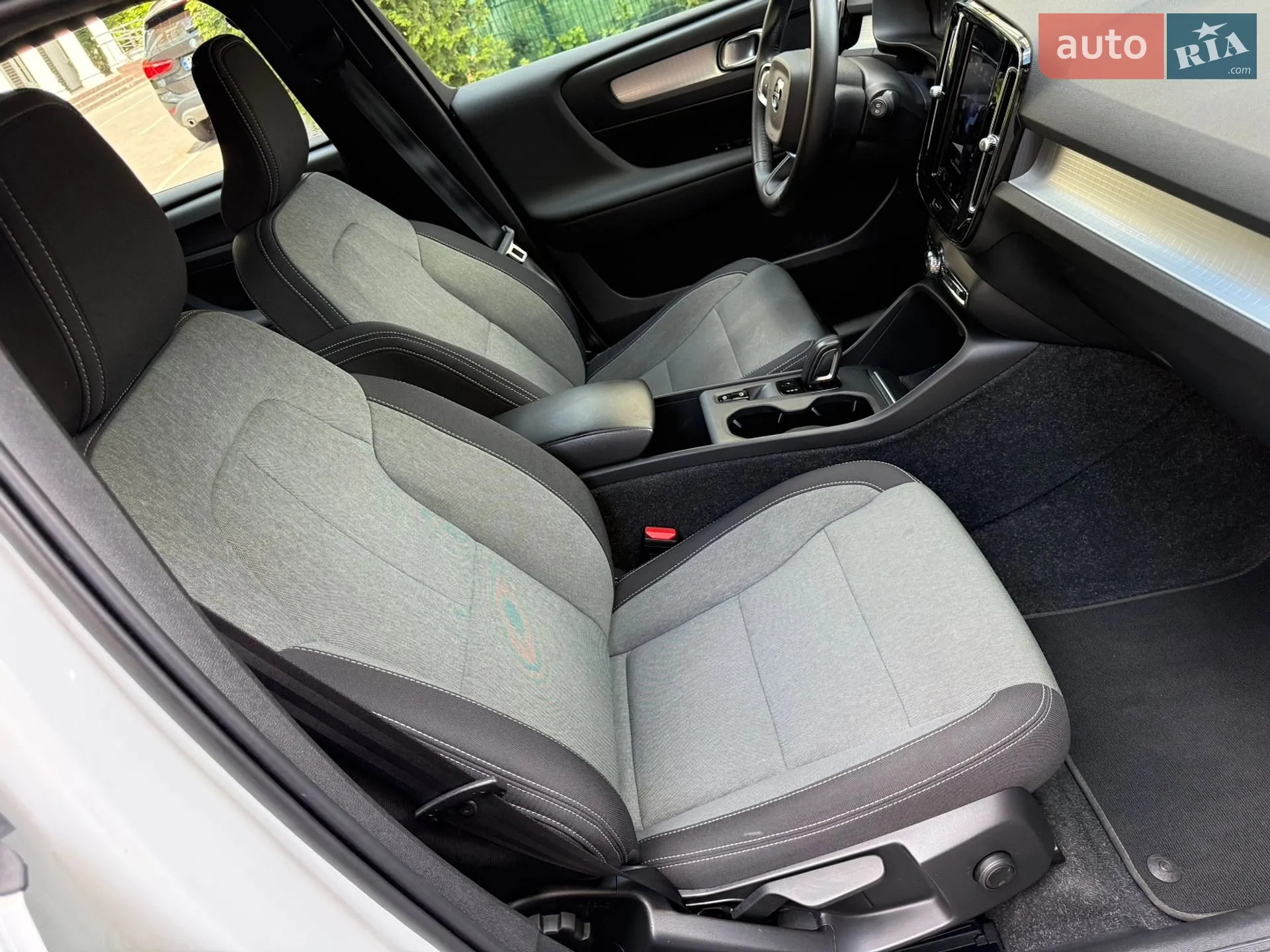 2020 Volvo XC40 - мініатюра 13