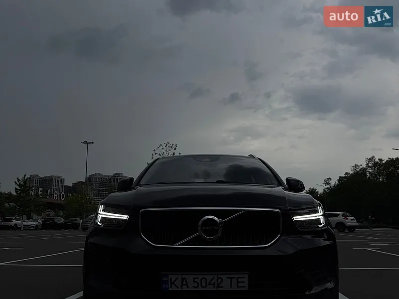 Volvo XC40 2019 VIN YV4162UK3L2174337 фото оголошення 20 з 59