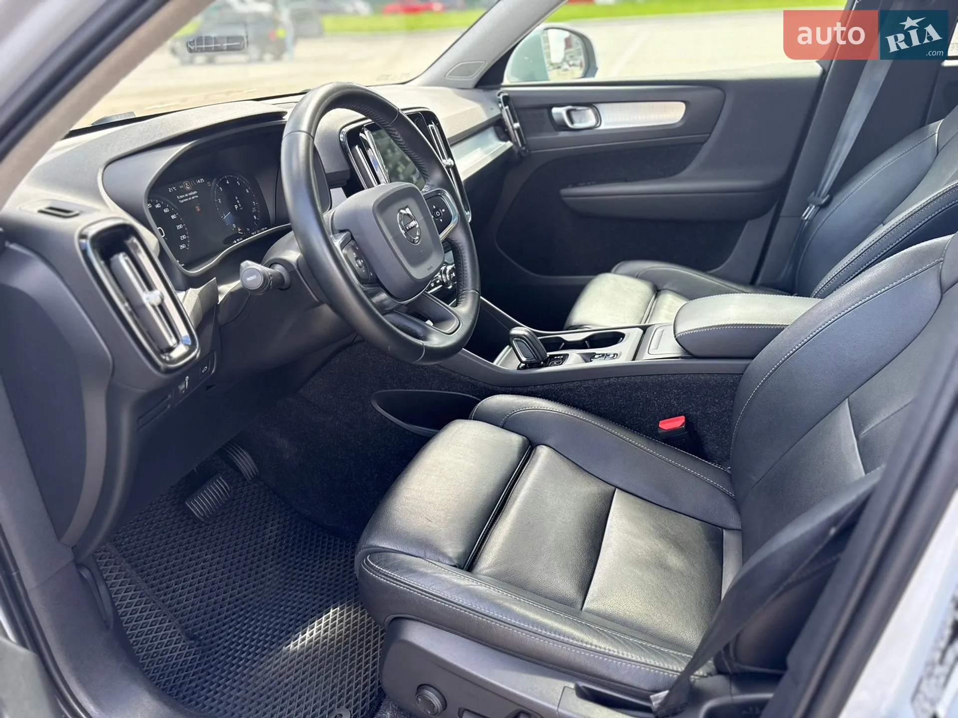 2020 Volvo XC40 - мініатюра 15