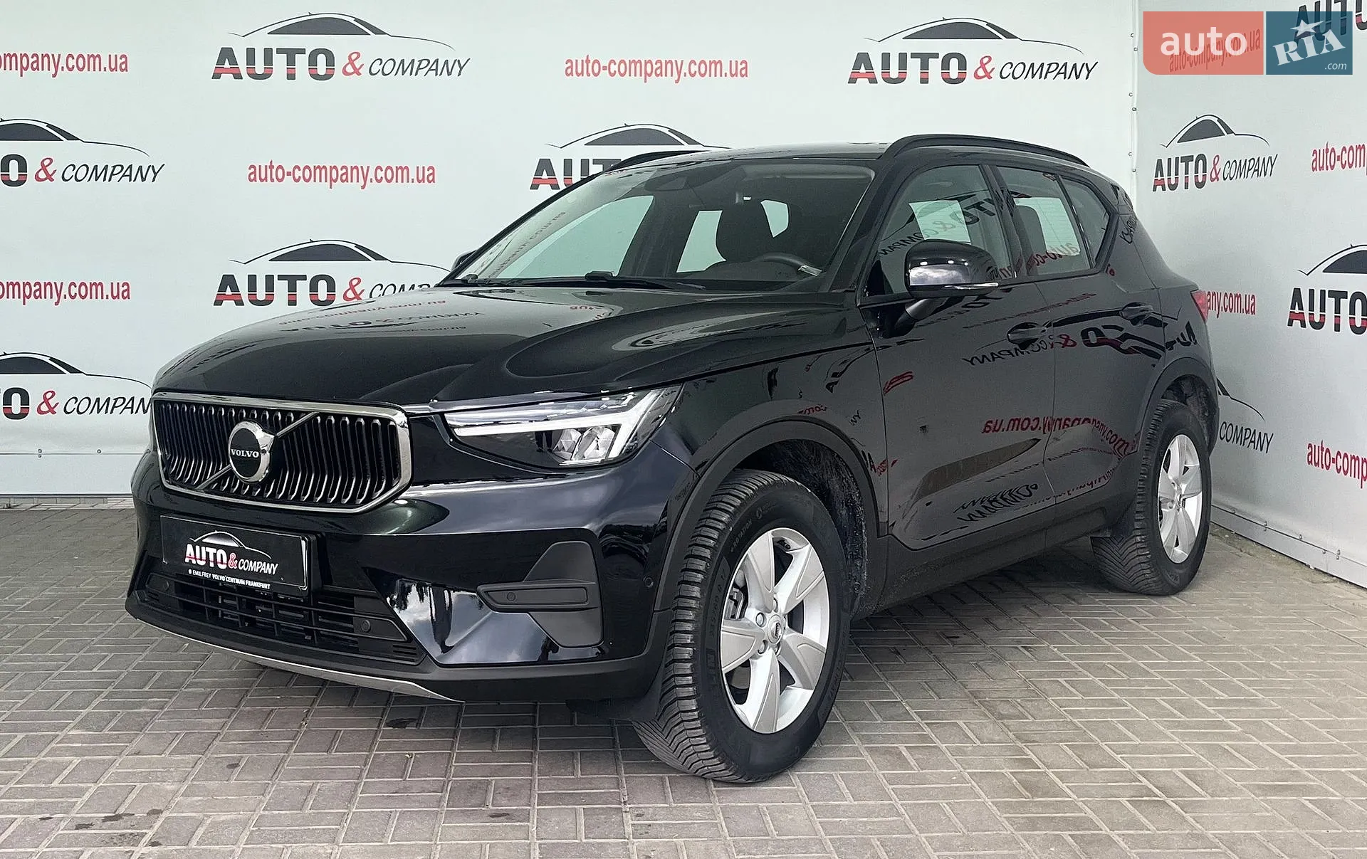 2024 Volvo XC40 - фото 1