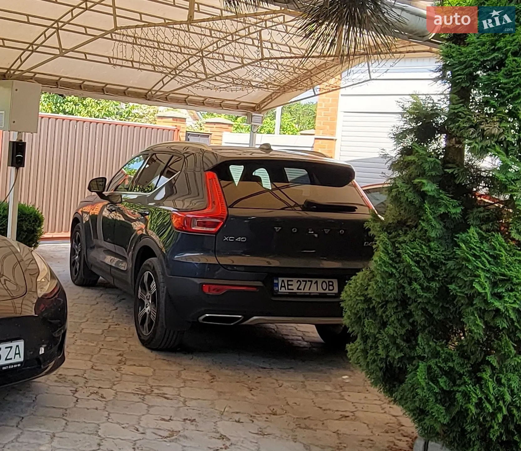 2020 Volvo XC40 - мініатюра 2