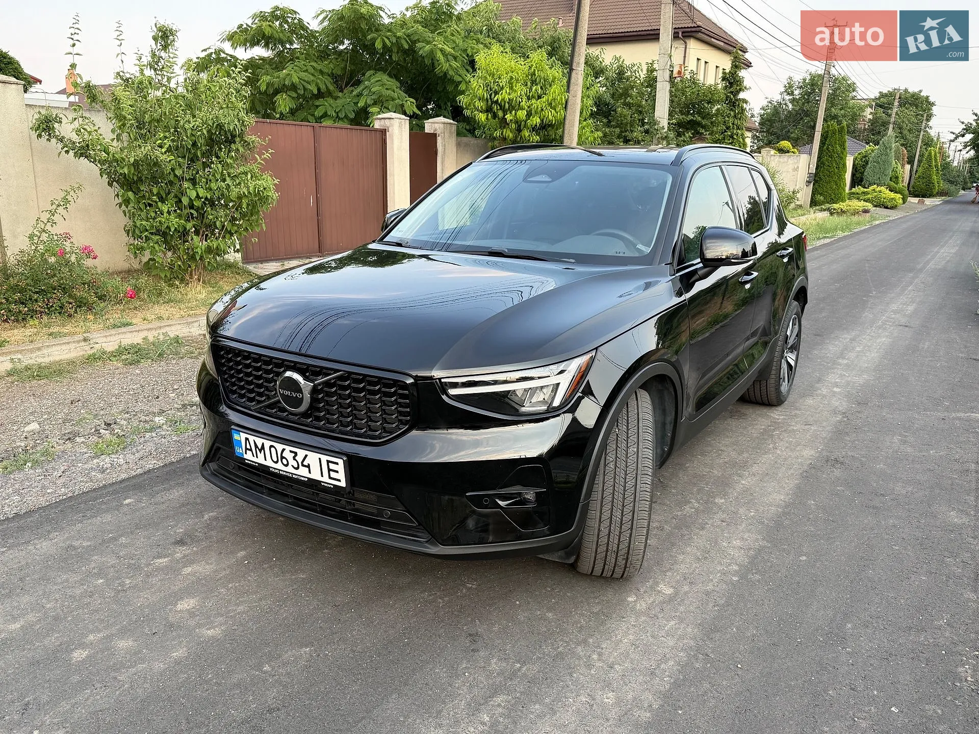 2023 Volvo XC40 - мініатюра 10