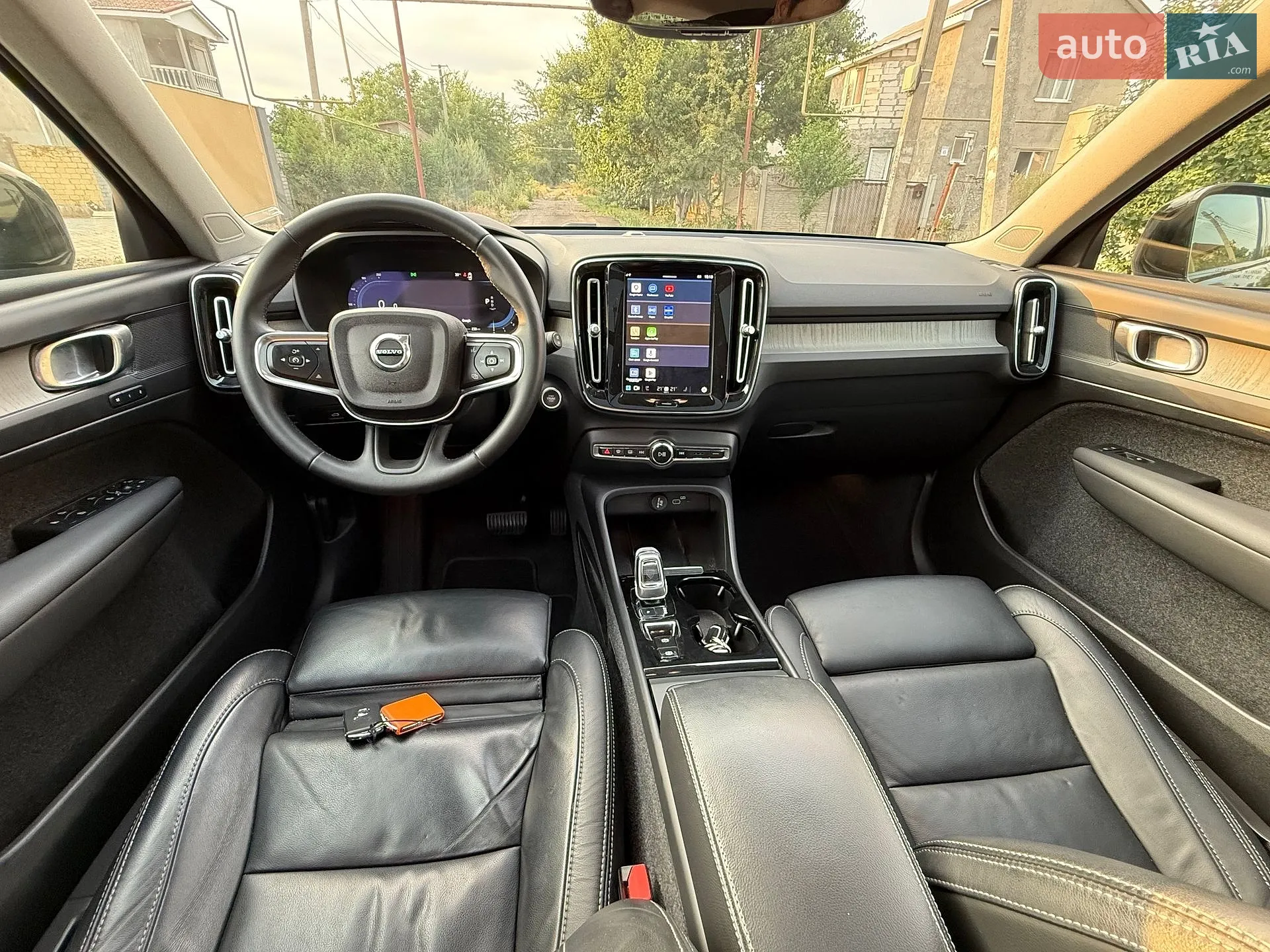2023 Volvo XC40 - мініатюра 18