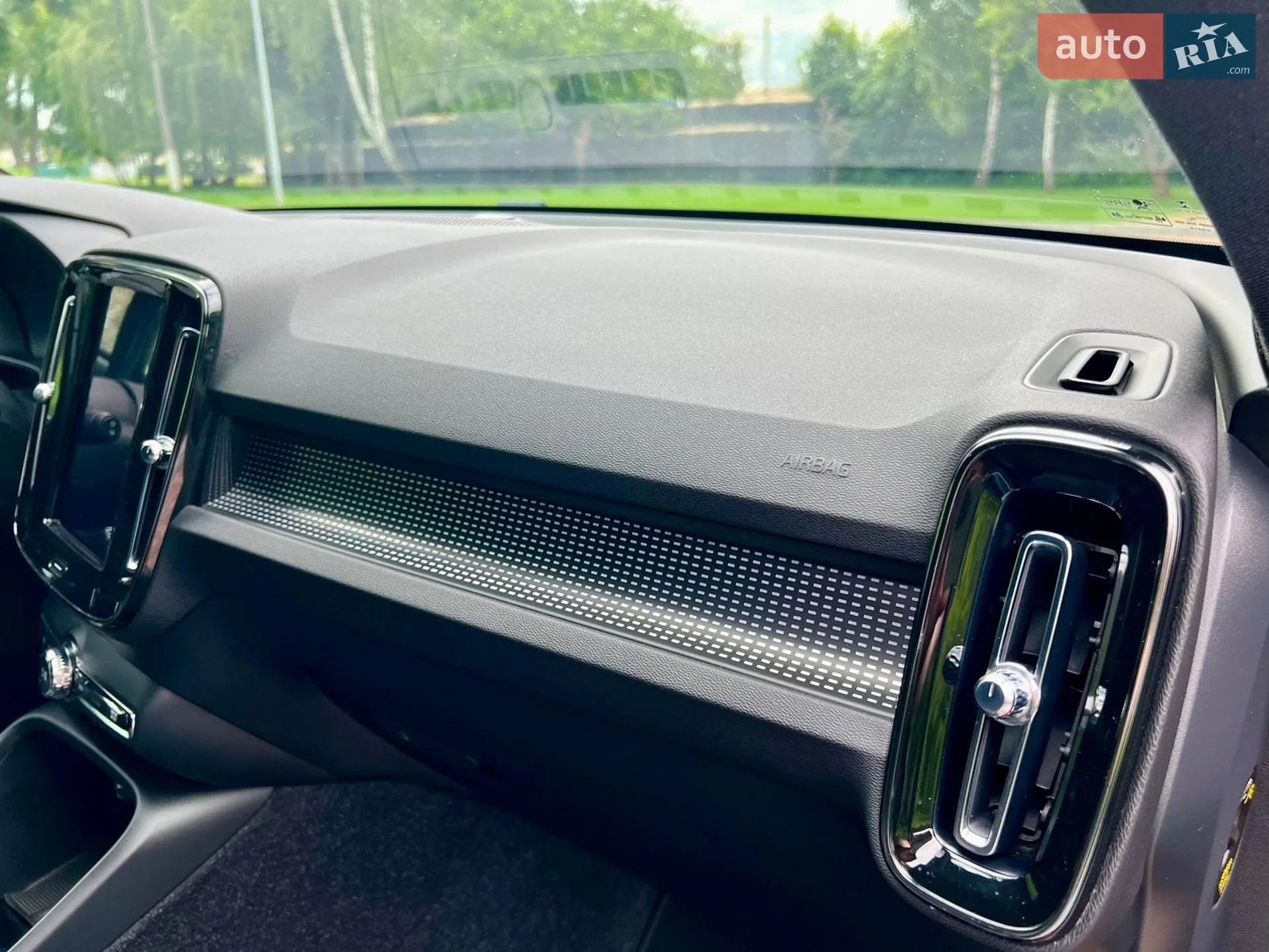 2020 Volvo XC40 - мініатюра 48