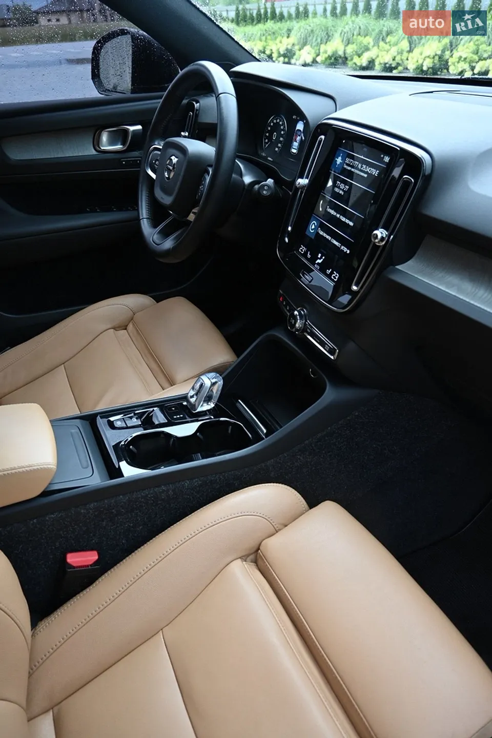 2021 Volvo XC40 - мініатюра 17