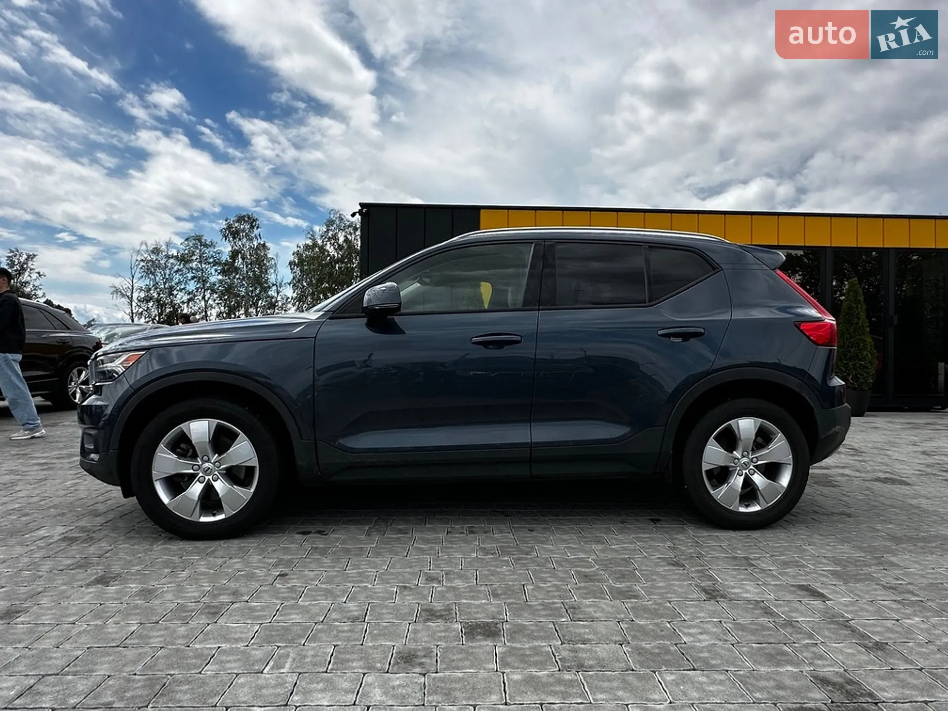 2021 Volvo XC40 - мініатюра 4