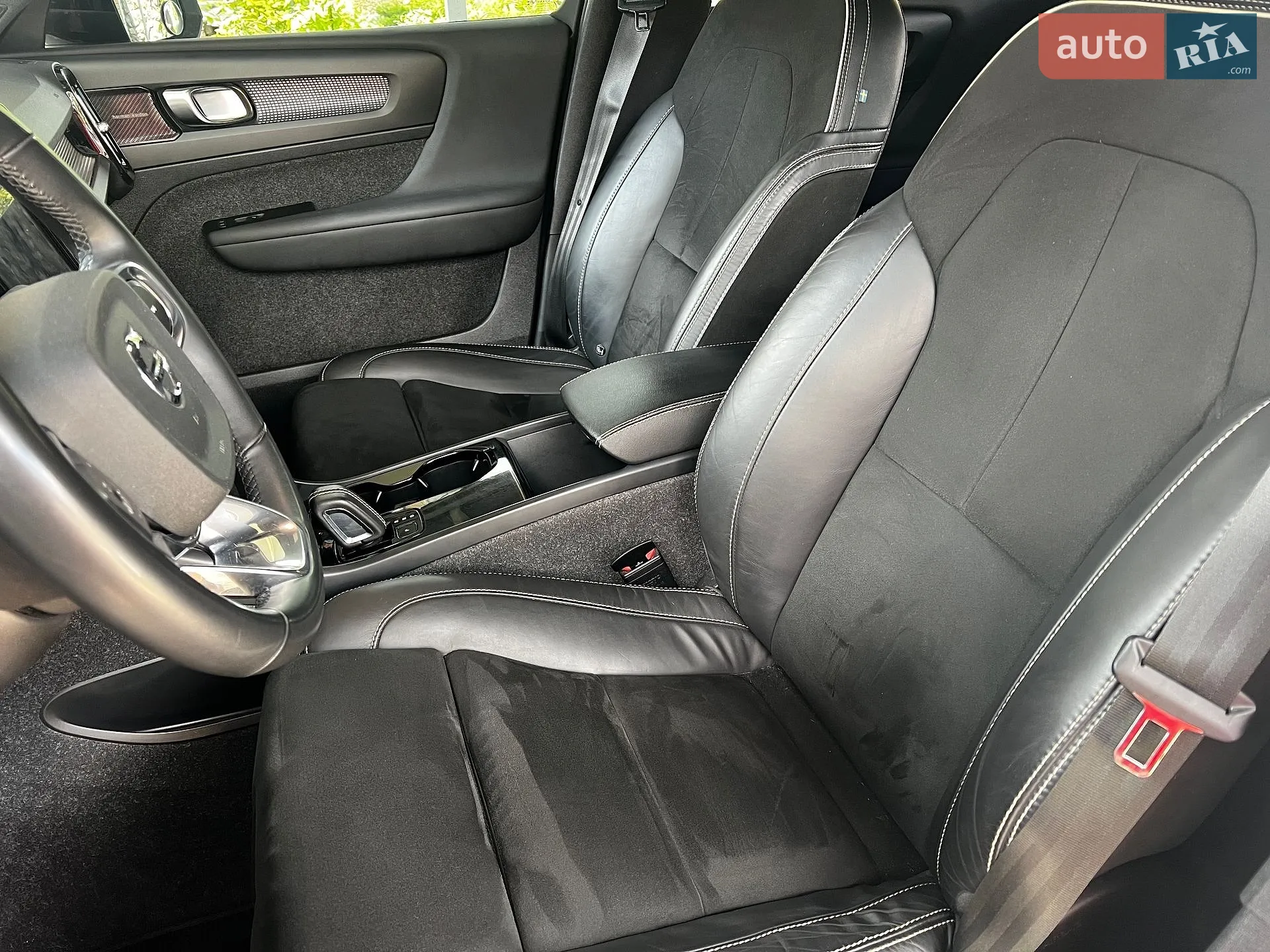 2021 Volvo XC40 - мініатюра 22