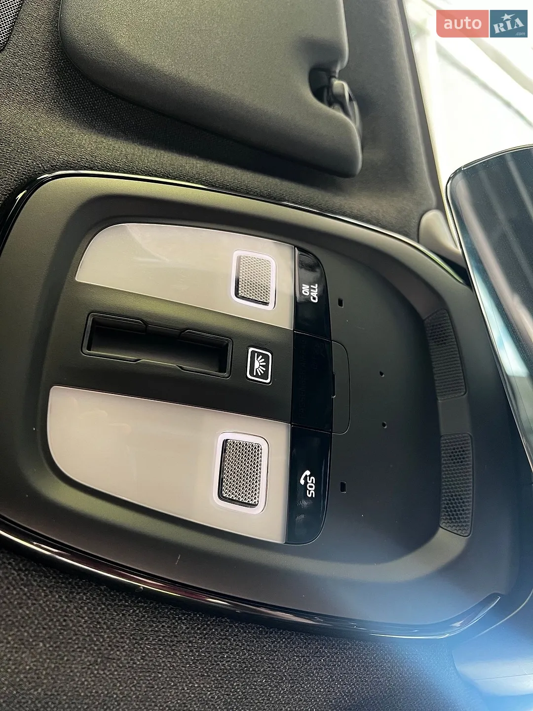 2021 Volvo XC40 - мініатюра 28