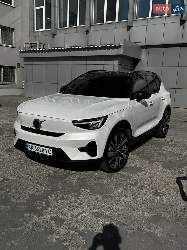 2023 Volvo XC40 - мініатюра 32