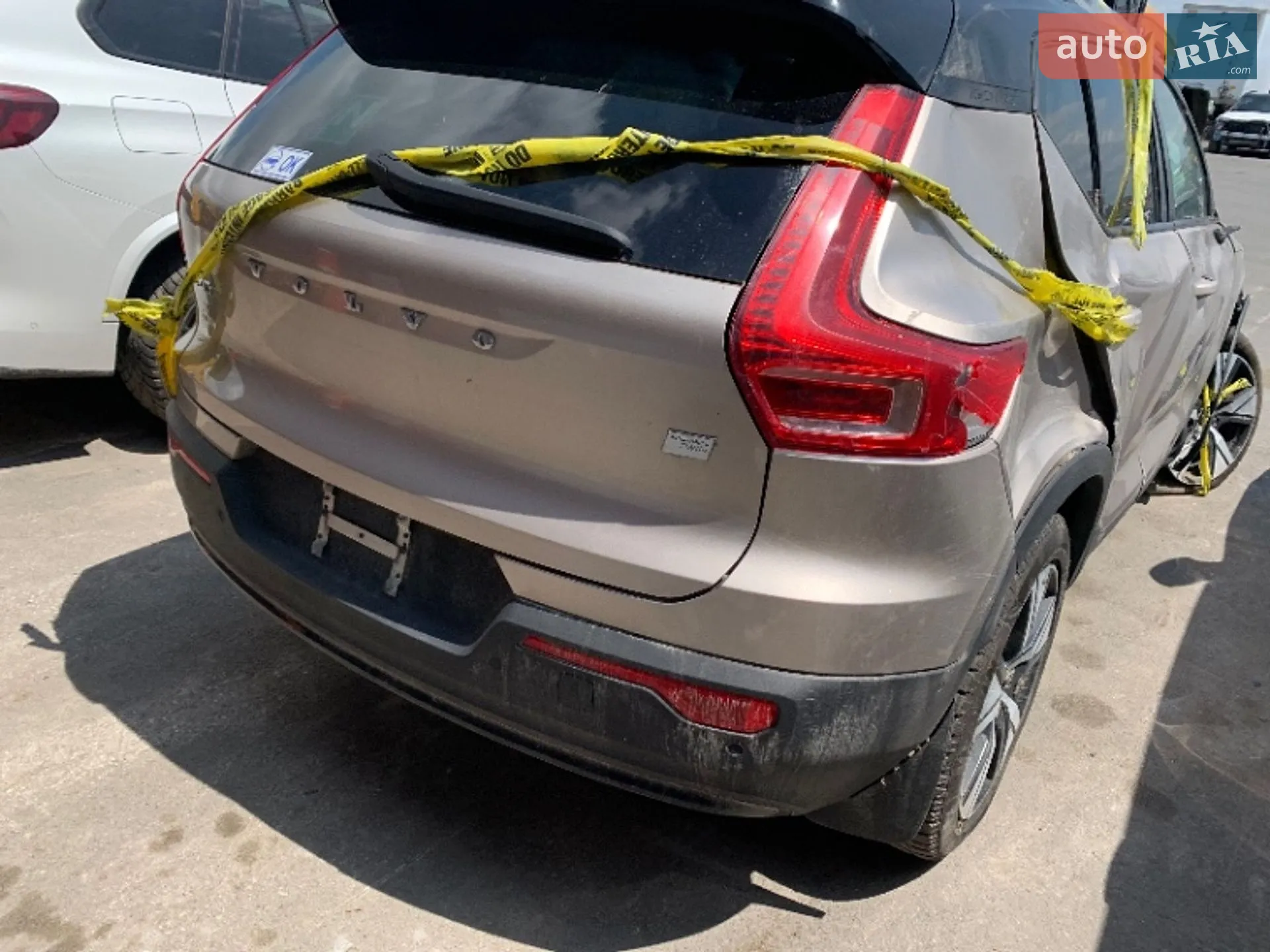 2023 Volvo XC40 - мініатюра 14