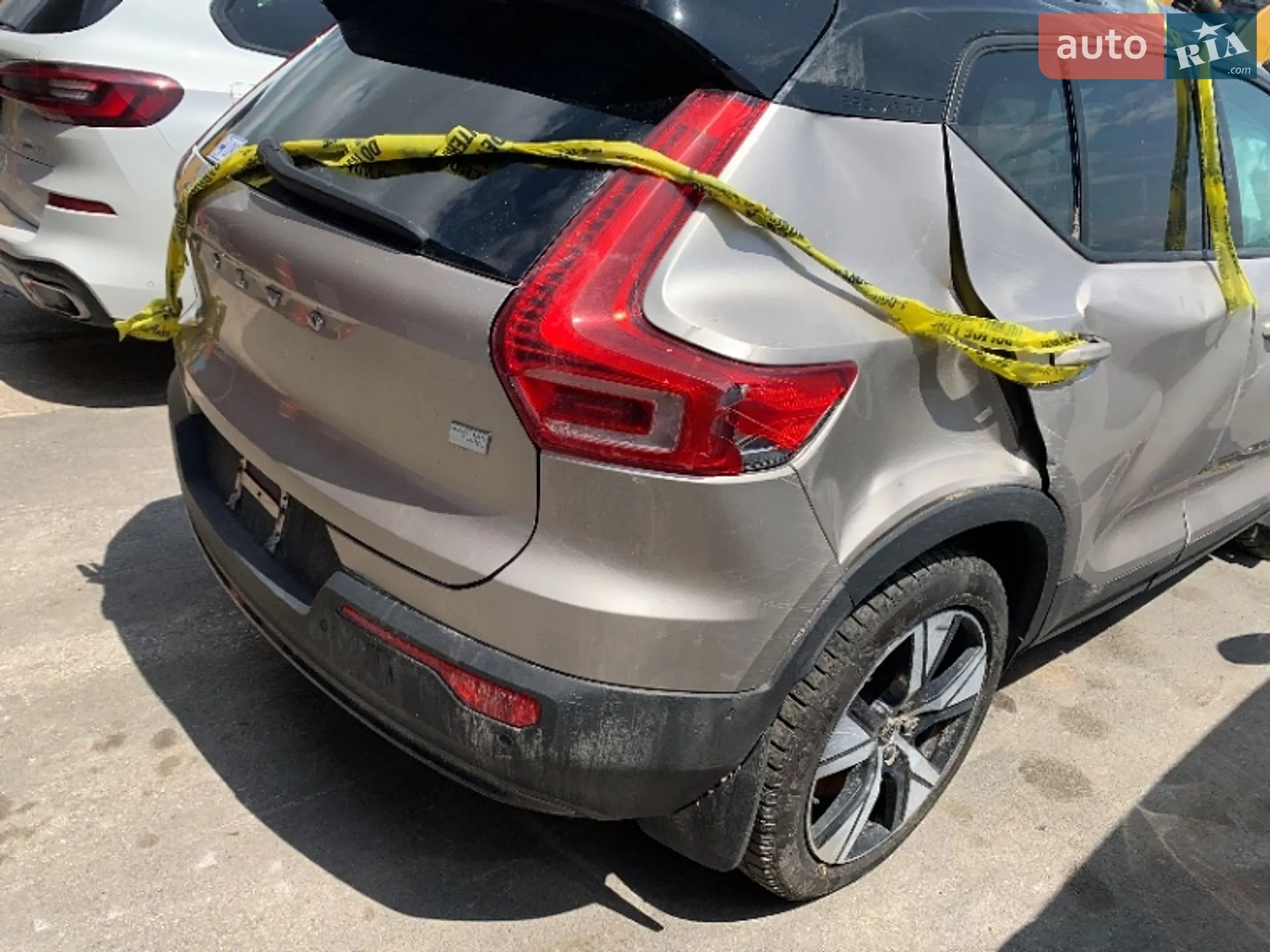 2023 Volvo XC40 - мініатюра 26
