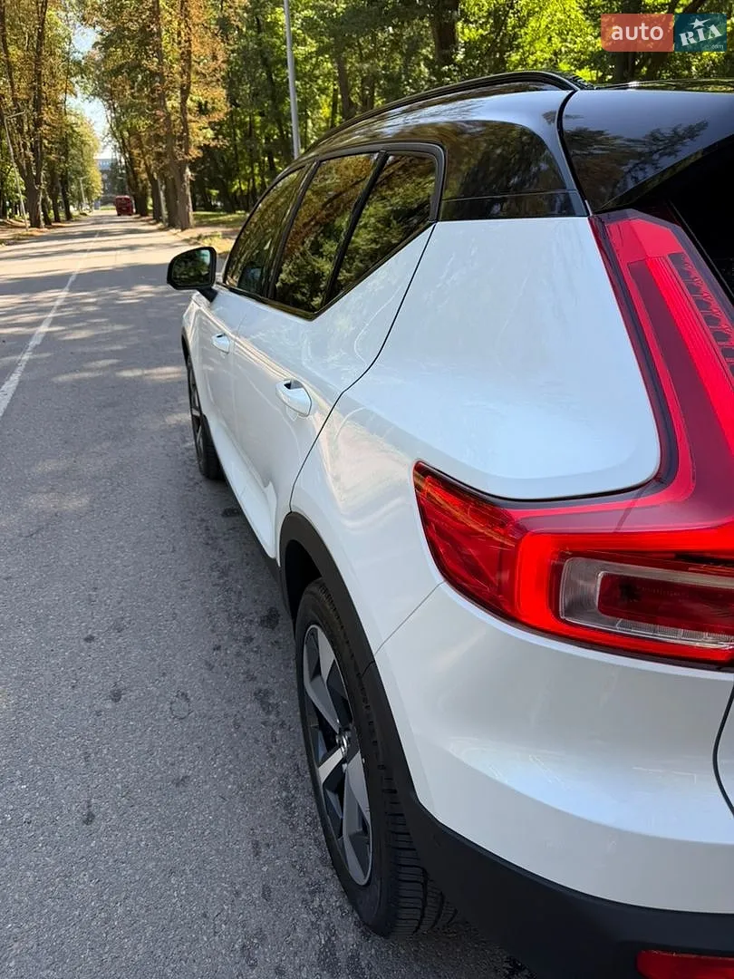 2025 Volvo XC40 - мініатюра 7