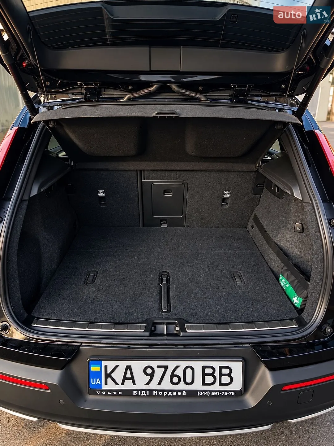 2020 Volvo XC40 - мініатюра 15