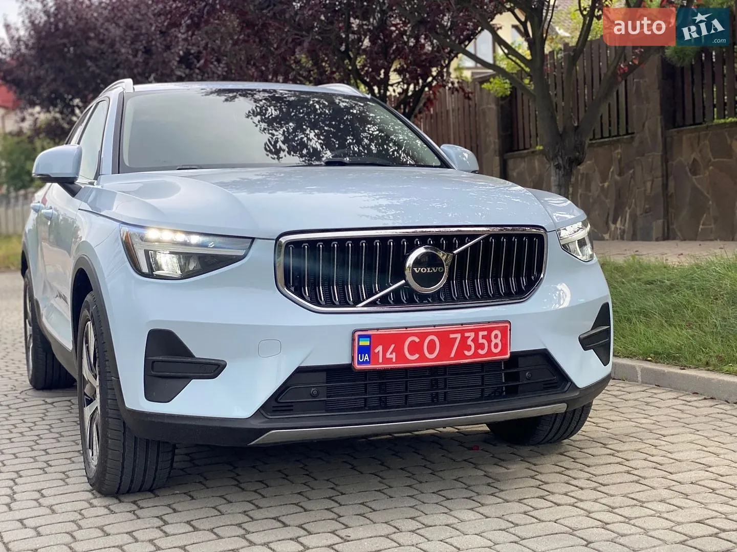 2025 Volvo XC40 - мініатюра 10