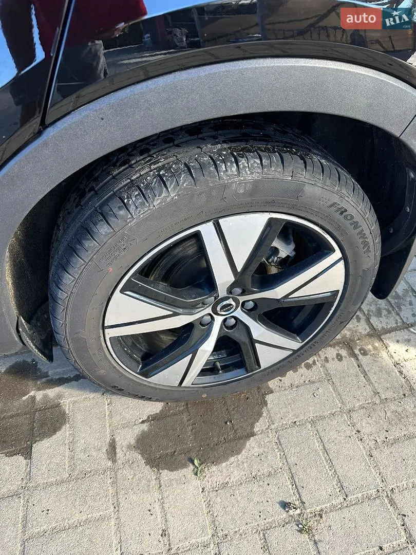 2022 Volvo XC40 - мініатюра 11