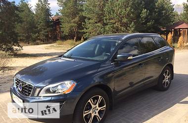 Внедорожник / Кроссовер Volvo XC60 2011 в Харькове