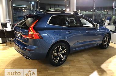 Внедорожник / Кроссовер Volvo XC60 2019 в Киеве