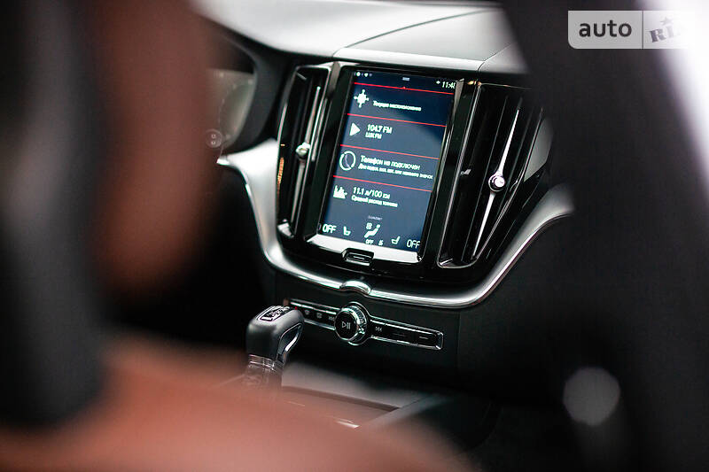 Позашляховик / Кросовер Volvo XC60 2018 в Буську