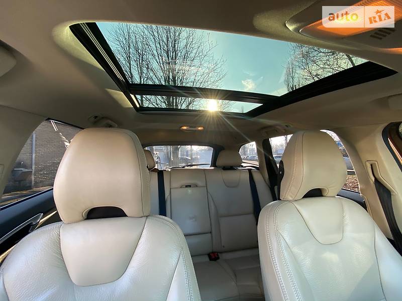 Внедорожник / Кроссовер Volvo XC60 2012 в Кременчуге фото 10 Внедорожник / Кроссовер Volvo XC60 2012 в Кременчуге