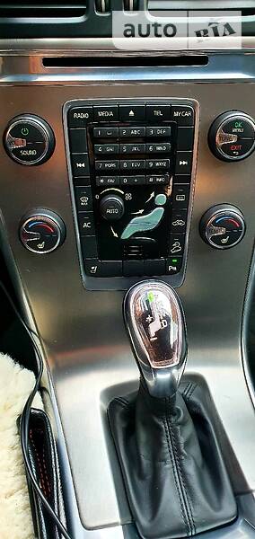 Позашляховик / Кросовер Volvo XC60 2012 в Києві