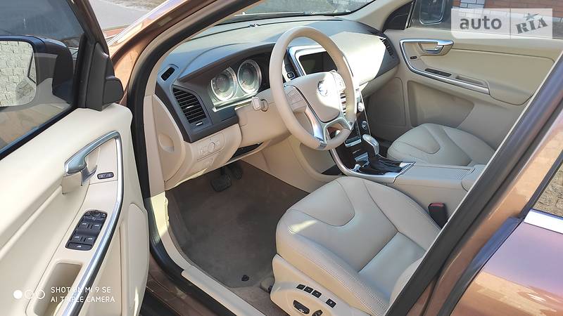 Позашляховик / Кросовер Volvo XC60 2012 в Києві