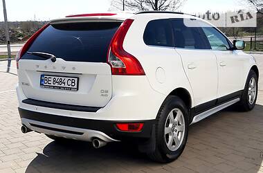 Внедорожник / Кроссовер Volvo XC60 2011 в Николаеве