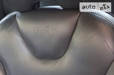 Позашляховик / Кросовер Volvo XC60 2012 в 