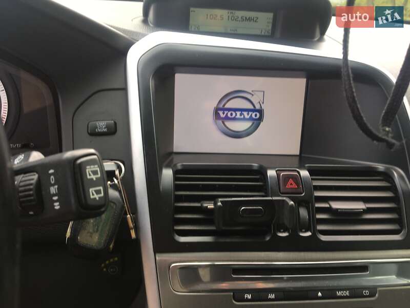 Позашляховик / Кросовер Volvo XC60 2008 в Києві