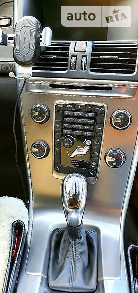 Позашляховик / Кросовер Volvo XC60 2012 в Києві