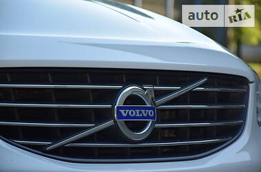 Внедорожник / Кроссовер Volvo XC60 2015 в Дрогобыче