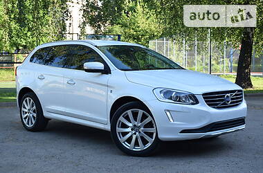 Внедорожник / Кроссовер Volvo XC60 2015 в Дрогобыче