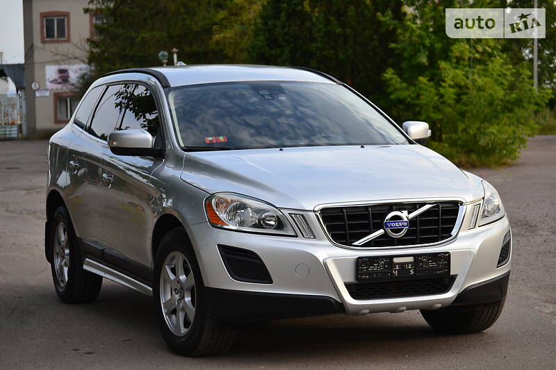 Внедорожник / Кроссовер Volvo XC60 2011 в Луцке