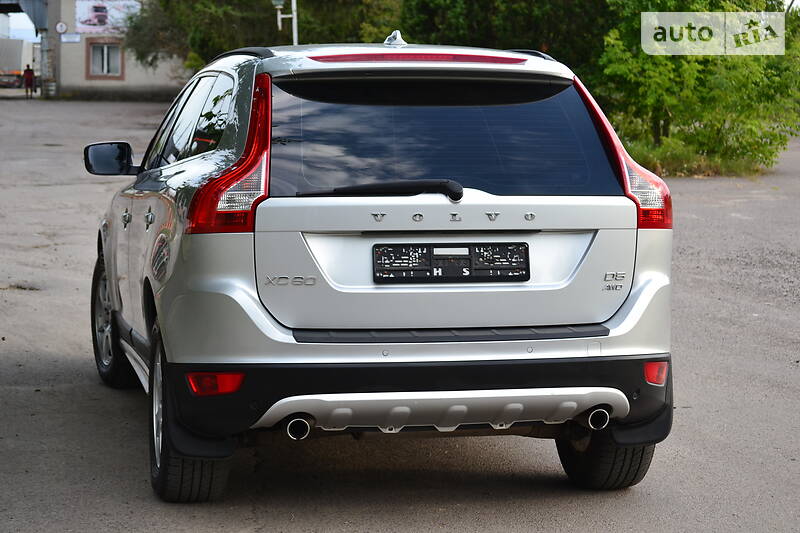 Позашляховик / Кросовер Volvo XC60 2011 в Луцьку